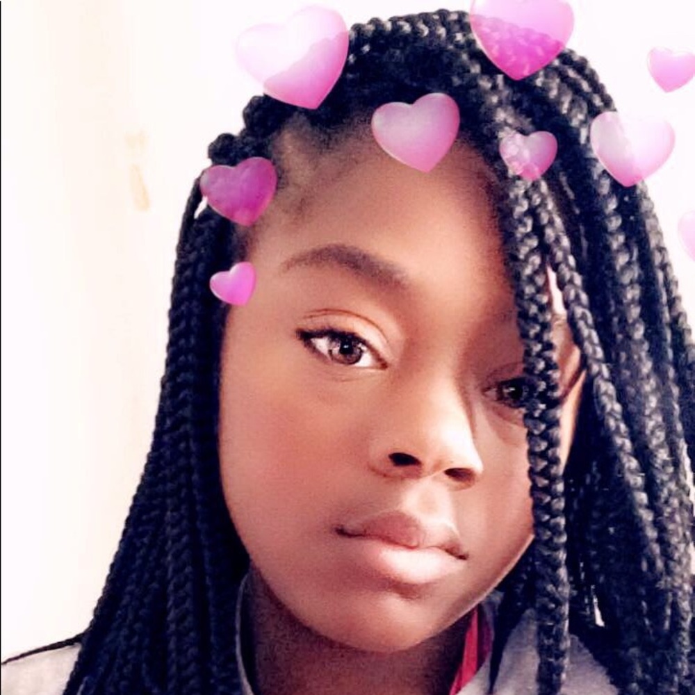 Meet your Posher, Kamyla